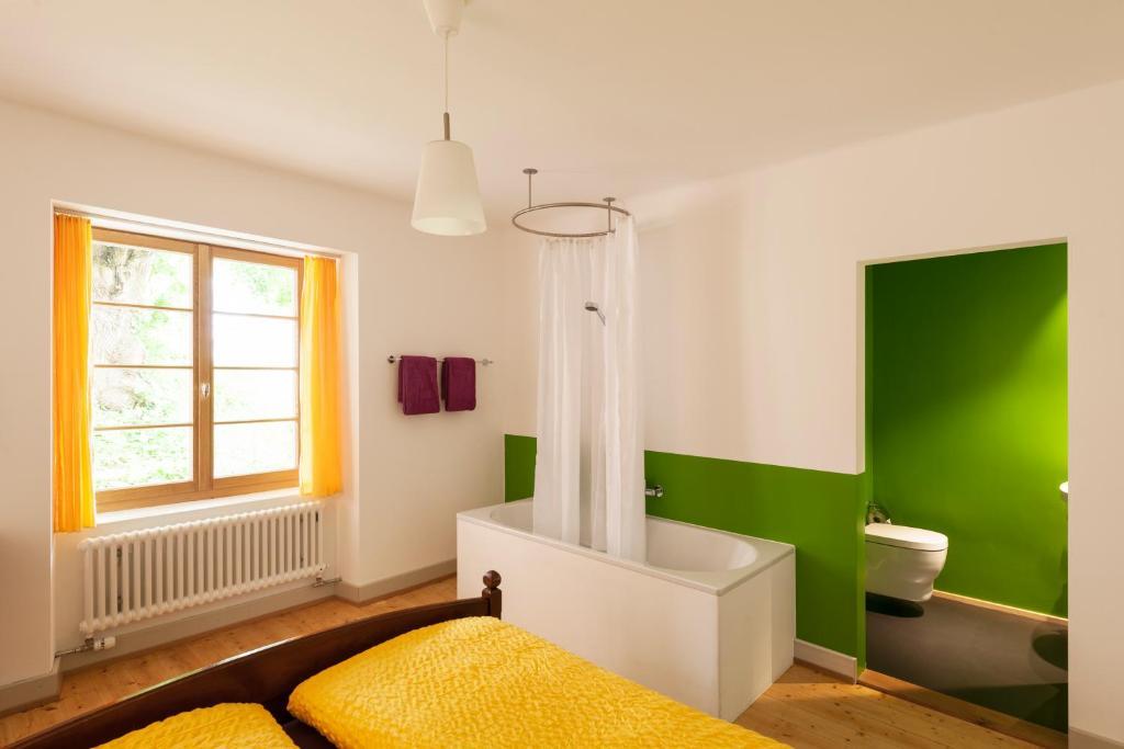 Kulturhotel Guggenheim Liestal Rom bilde